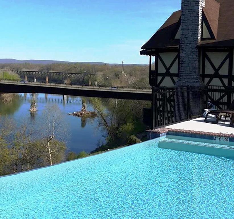Bavarian Inn เชพเพิร์ดส์ทาวน์ ภายนอก รูปภาพ