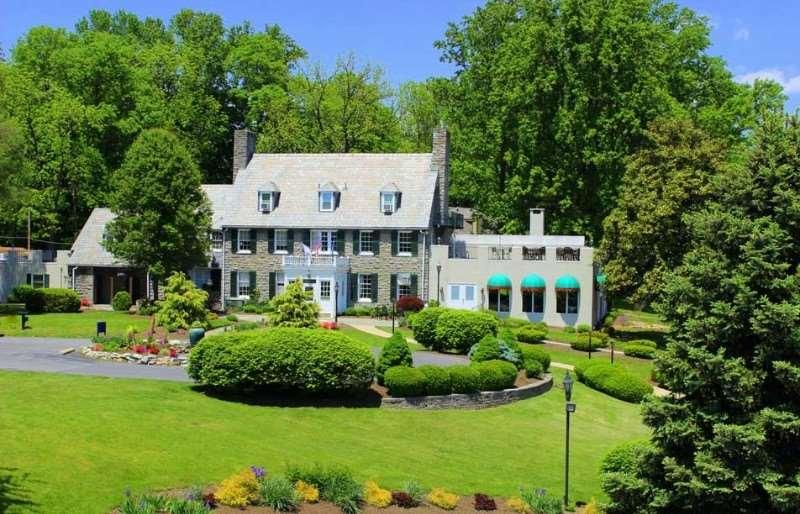 Bavarian Inn เชพเพิร์ดส์ทาวน์ ภายนอก รูปภาพ