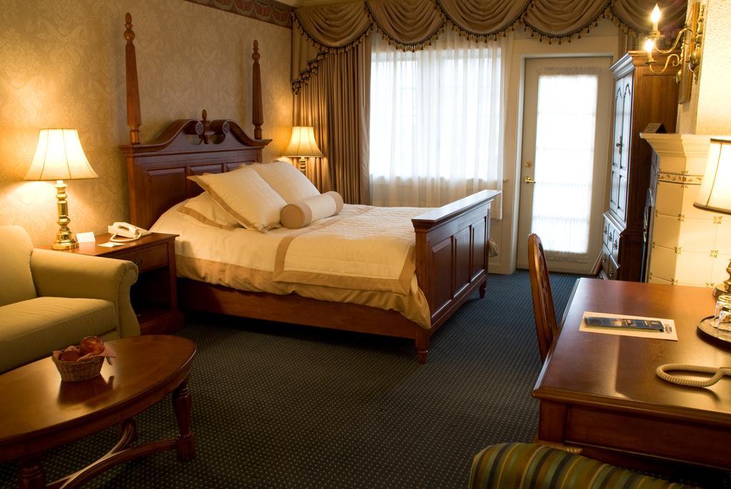 Bavarian Inn เชพเพิร์ดส์ทาวน์ ภายนอก รูปภาพ