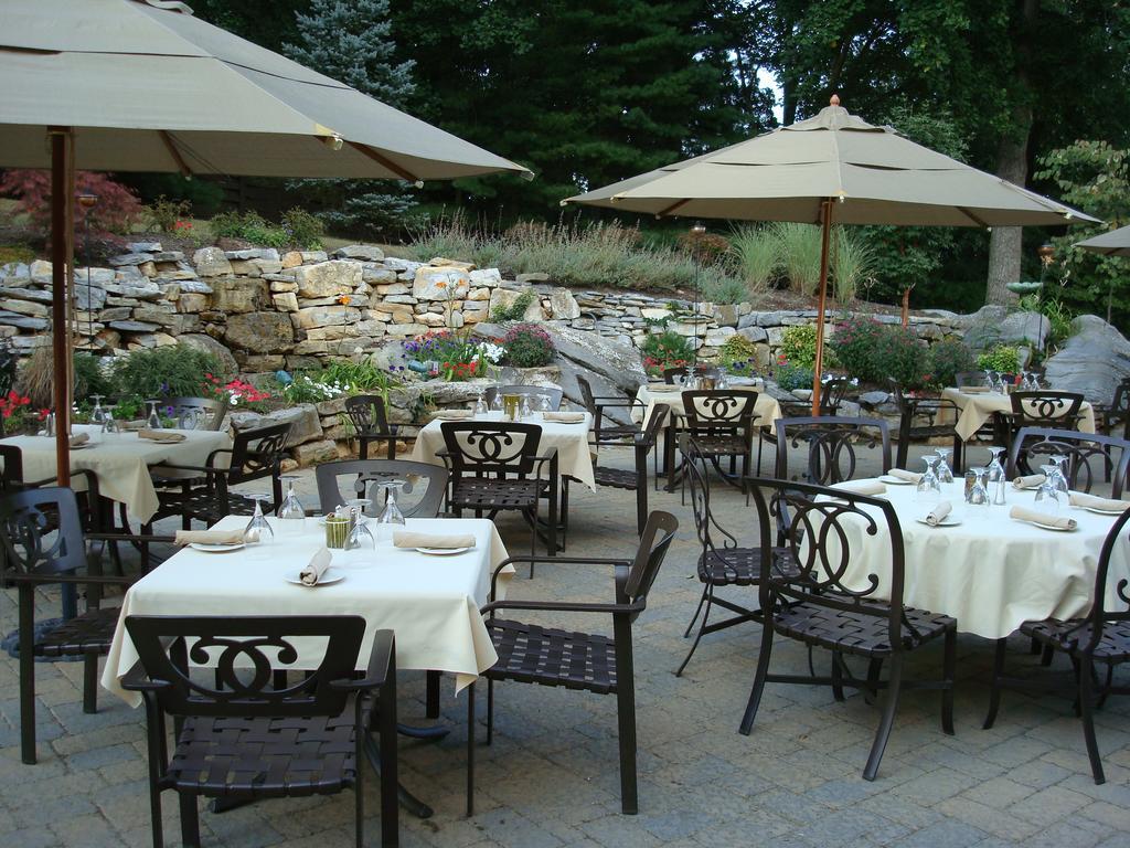 Bavarian Inn เชพเพิร์ดส์ทาวน์ ภายนอก รูปภาพ
